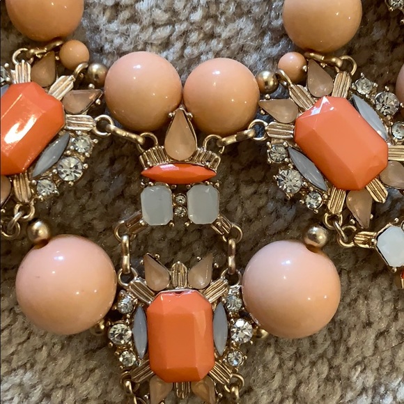 Statement necklace - Picture 2 of 3